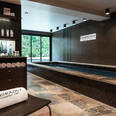 Montmorency & 3* Carcassonne