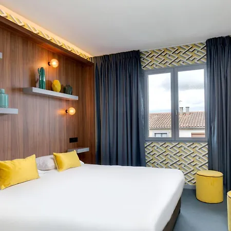 Montmorency & 3* Carcassonne