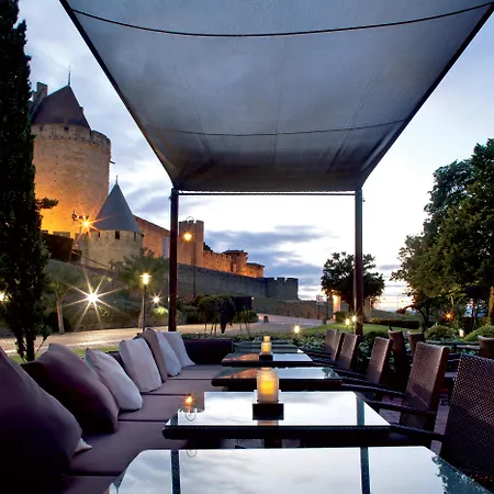 Montmorency & Hotel Carcassonne