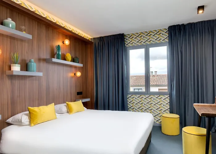 Montmorency & 3* Carcassonne