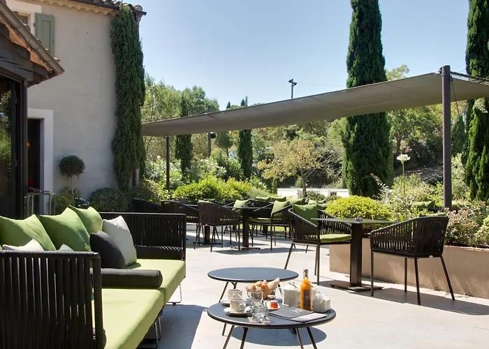 Hotell Montmorency & Carcassonne