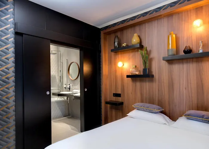 Hotell Montmorency & 3*