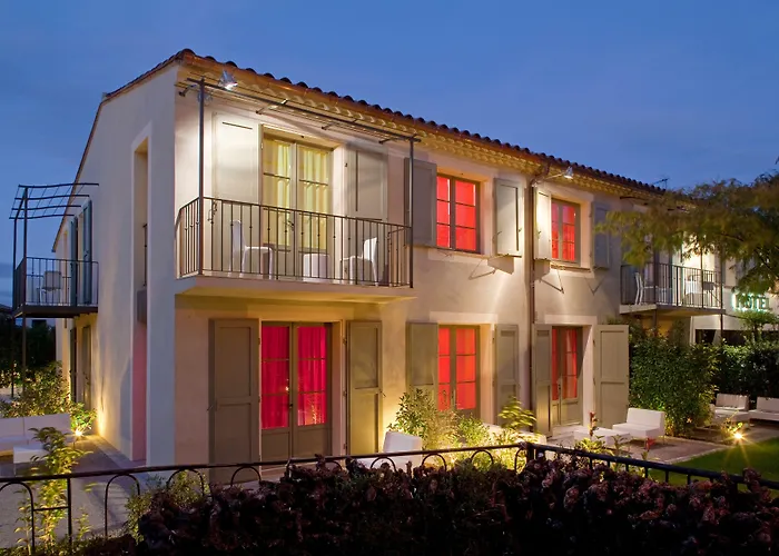 Montmorency & Hotell